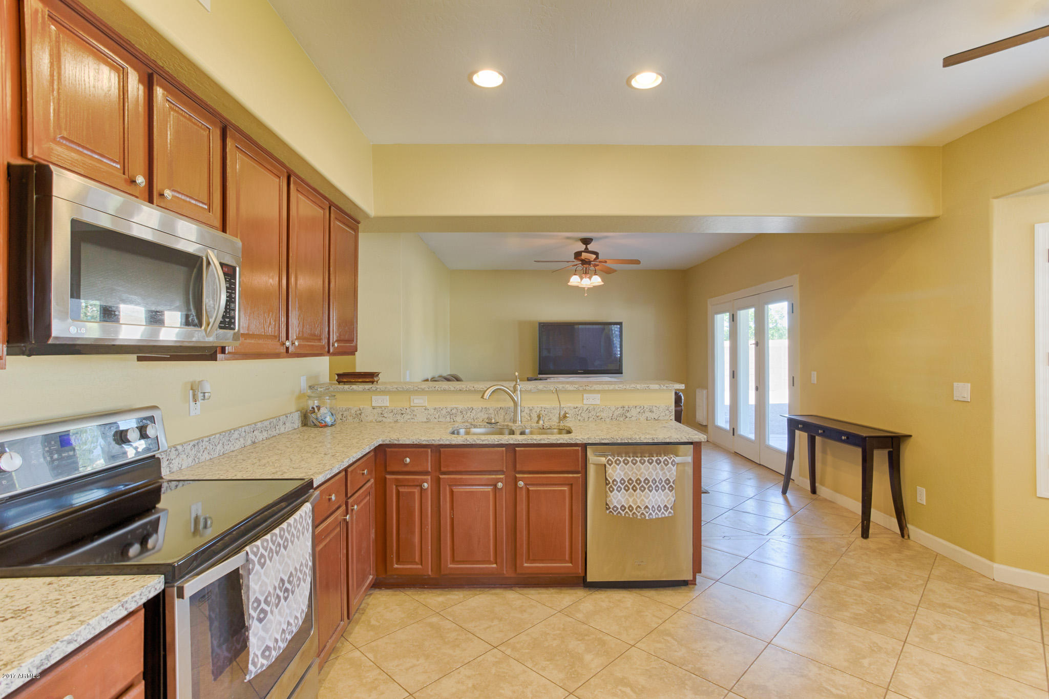 777 East Ranch Road Gilbert, AZ 85296 - Photo 9 of 34 777 E Ranch Rd Gilbert AZ 85296