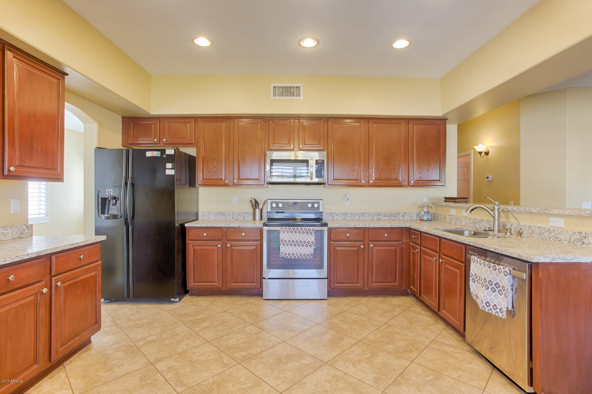 777 East Ranch Road Gilbert, AZ 85296 - Photo 7 of 34 777 E Ranch Rd Gilbert AZ 85296