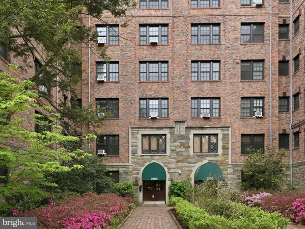 $350,000 | 3900 Connecticut Avenue Northwest, Unit 406F, Washington, DC 20008