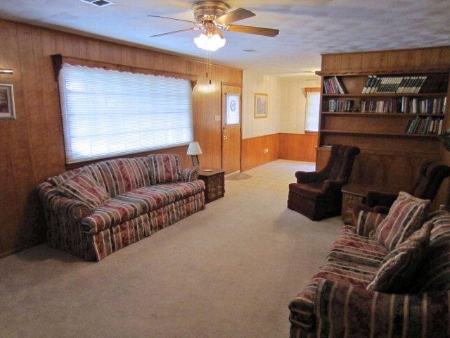 2919 68th Street Lubbock, TX 79413 - Photo 4 of 10 Photo 4