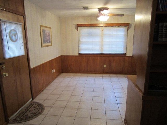 2919 68th Street Lubbock, TX 79413 - Photo 8 of 10 Photo 8