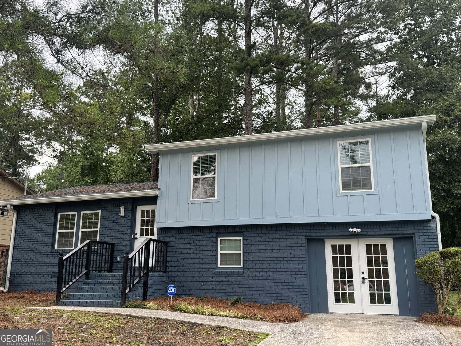 6365 Connell Road Atlanta, GA 30349 - Photo 1 of 29 Gallery Image 1