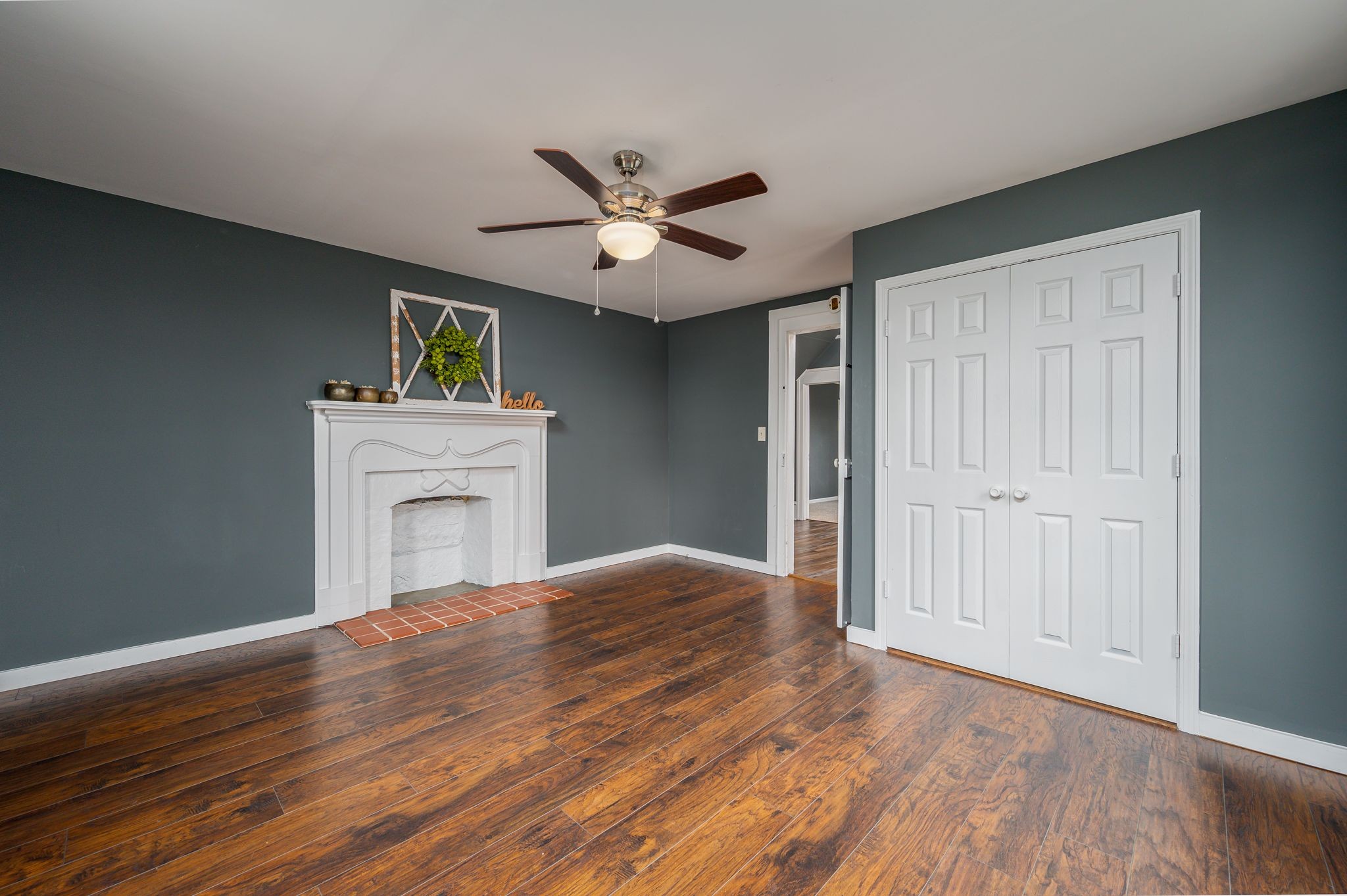 10252 King Road Milton, TN 37118 - Photo 22 of 39 a view of empty room with wooden floor and fan