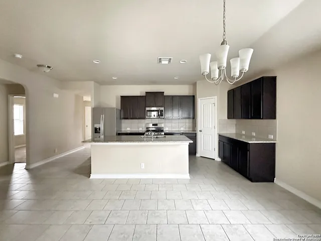 $1,975 | 8610 Emerald Sky Drive, San Antonio, TX 78254