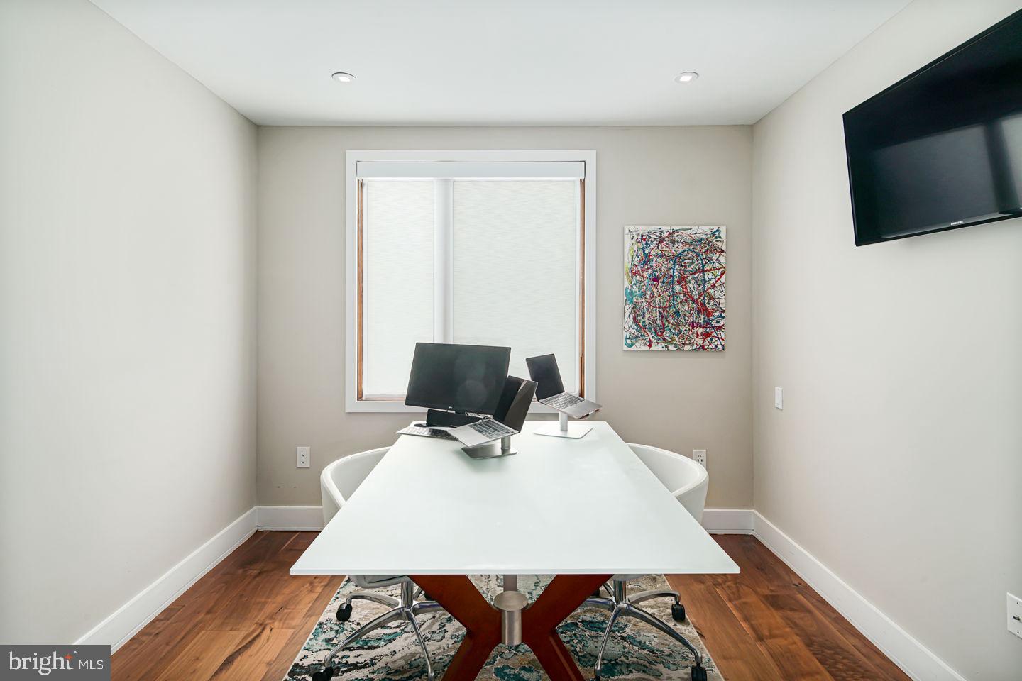 308 North 2nd Street Philadelphia, PA 19106 - Photo 19 of 38