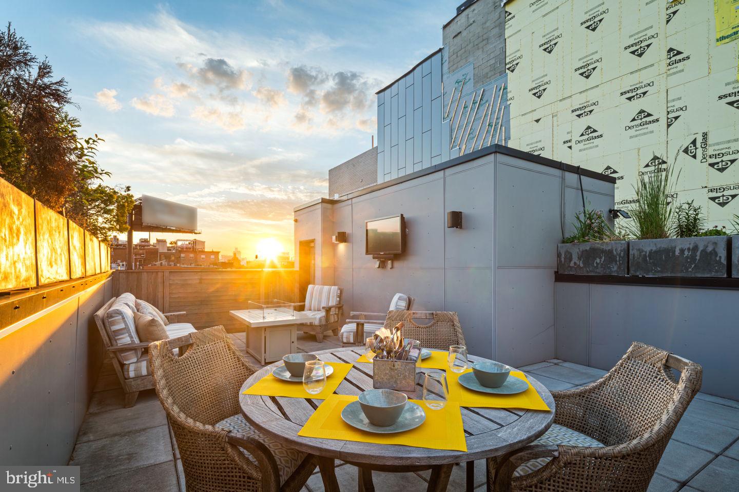 308 North 2nd Street Philadelphia, PA 19106 - Photo 36 of 38