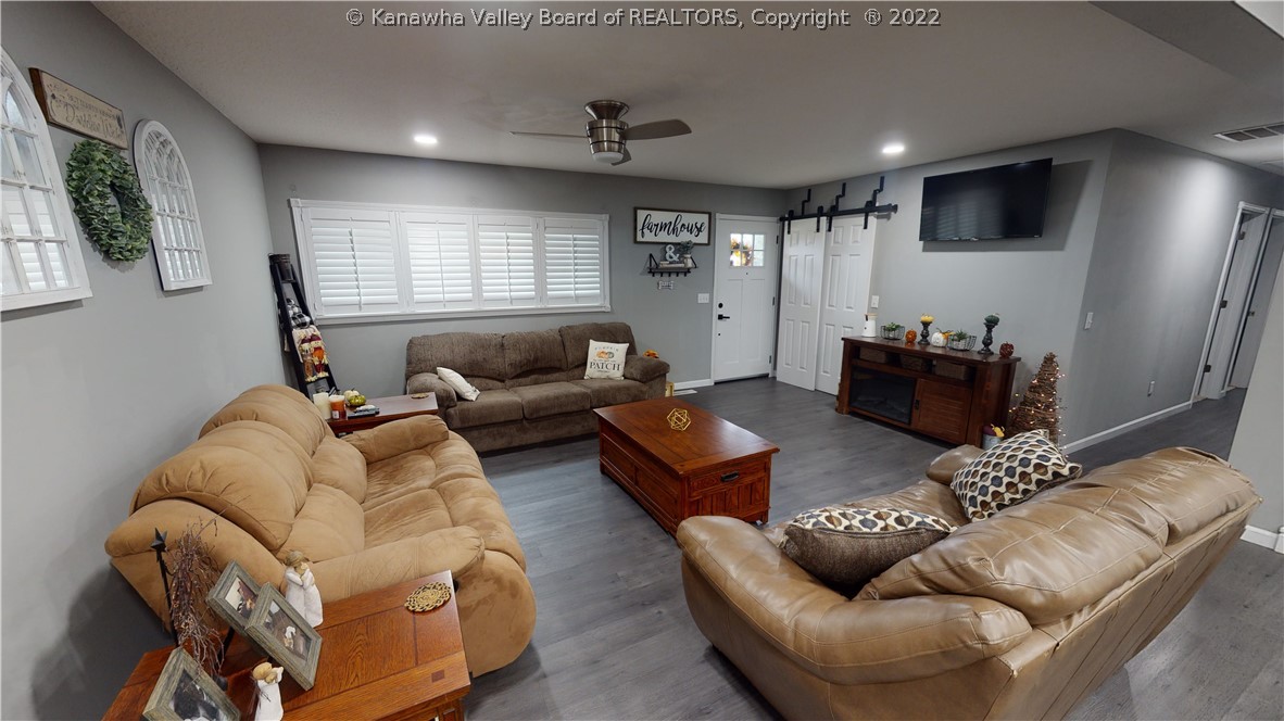 702 South Ritchie Avenue Ravenswood, WV 26164 - Photo 5 of 22 Gallery Image 5