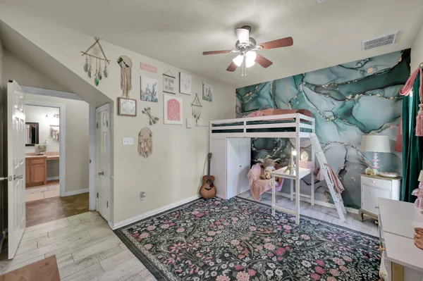 $650,000 | 1780 Farm To Market 3460, Shepherd, TX 77371