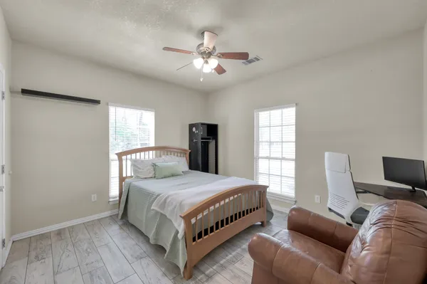 $650,000 | 1780 Farm To Market 3460, Shepherd, TX 77371