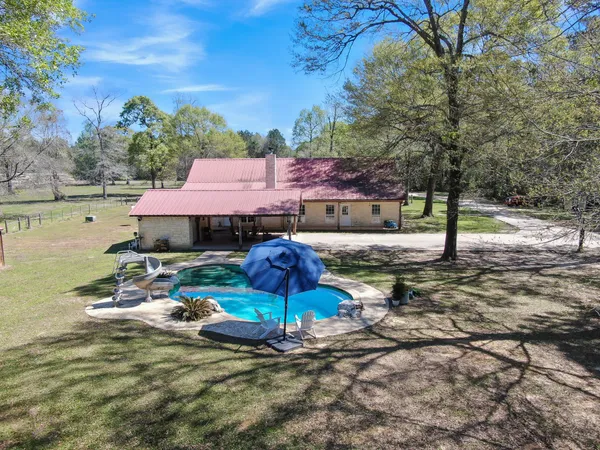 $650,000 | 1780 Farm To Market 3460, Shepherd, TX 77371