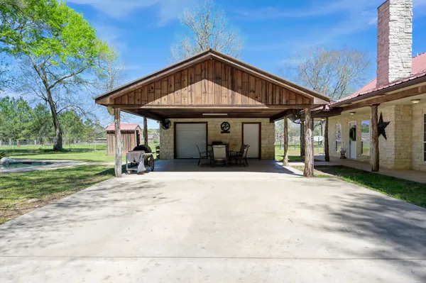$650,000 | 1780 Farm To Market 3460, Shepherd, TX 77371