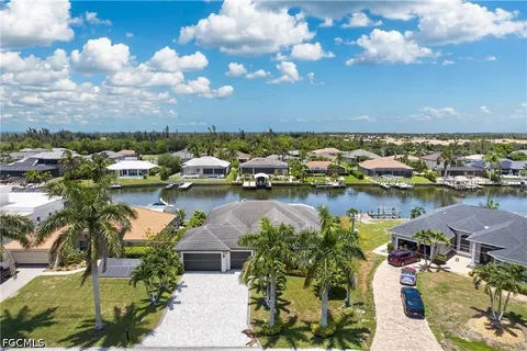 $1,250,000 | 2803 Southwest 25th Terrace, Cape Coral, FL 33914