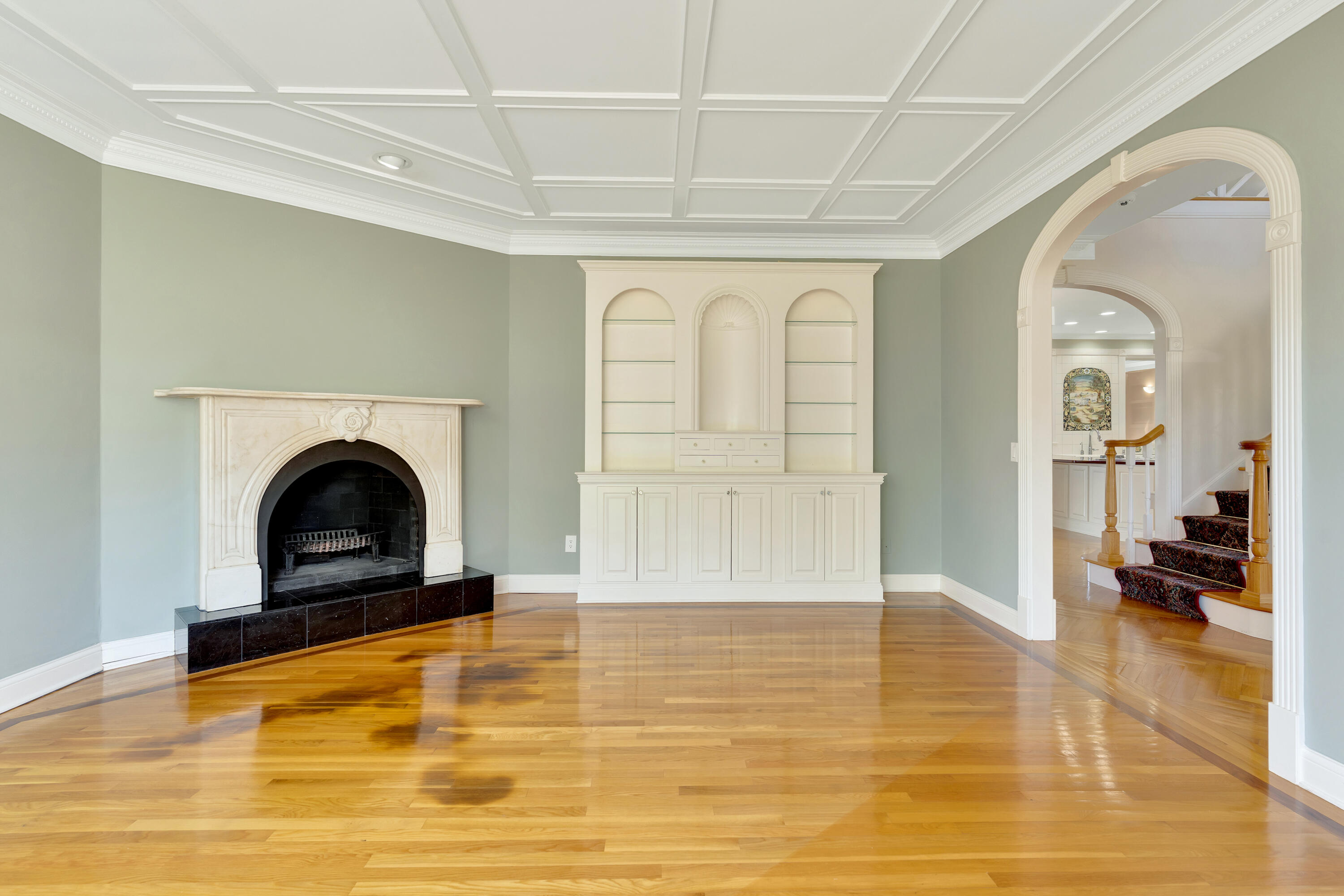 1502 Riverview Oaks Road Chattanooga, TN 37405 - Photo 8 of 21 1502-Riverview-Oaks-Rd-High-Res-Photos-5