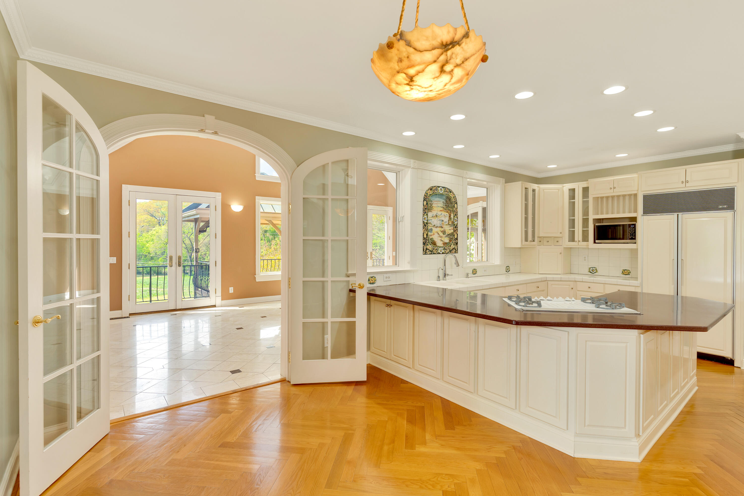 1502 Riverview Oaks Road Chattanooga, TN 37405 - Photo 9 of 21 1502-Riverview-Oaks-Rd-High-Res-Photos-6