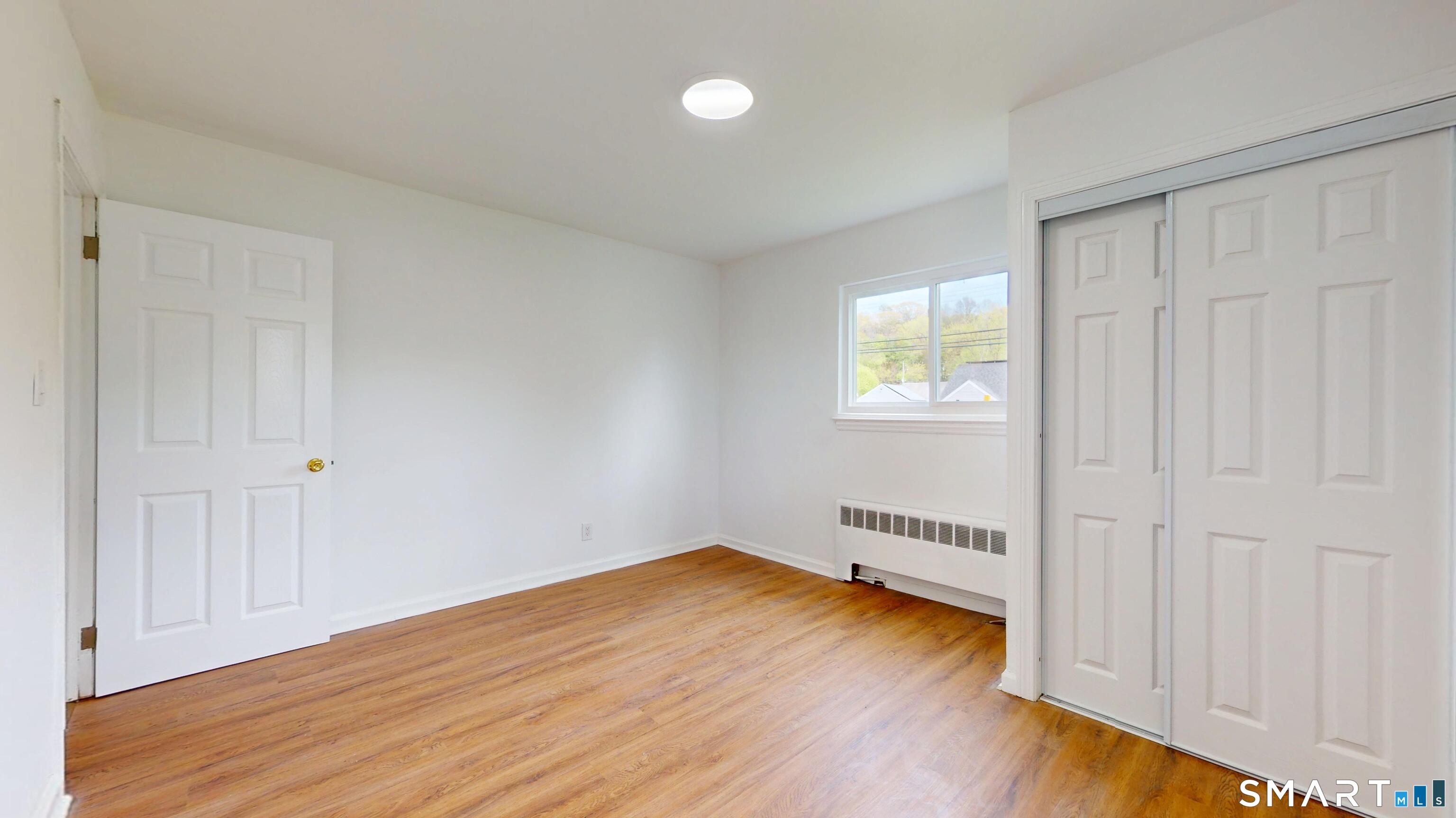 52 Glen Haven Road New Haven, CT 06513 - Photo 19 of 38
