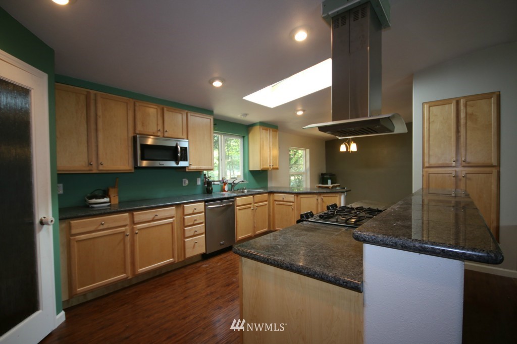 8040 Custer School Road Custer, WA 98240 - Photo 5 of 14