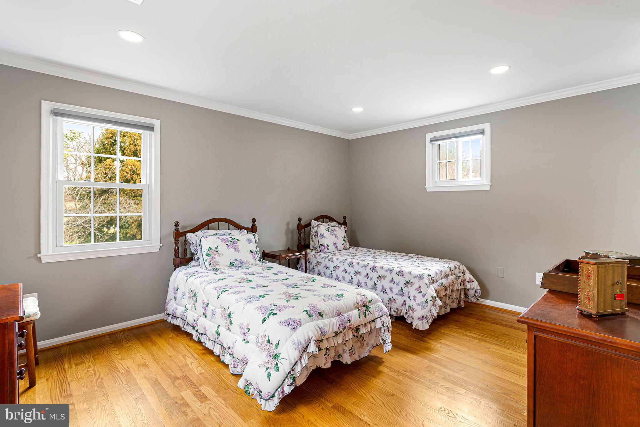 10904 Equestrian Court Reston, VA 20190 - Photo 49 of 81 a bedroom with two beds and a window