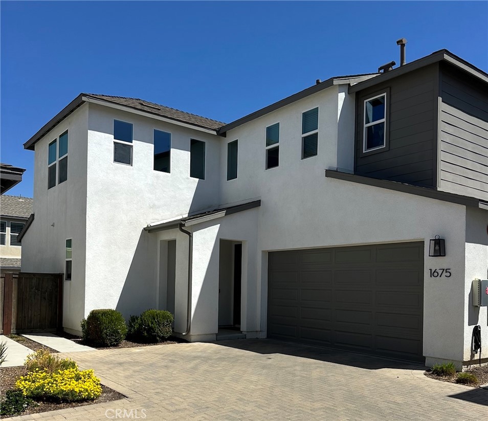 1675 Whitmore Loop Chula Vista, CA 91913 - Photo 2 of 7