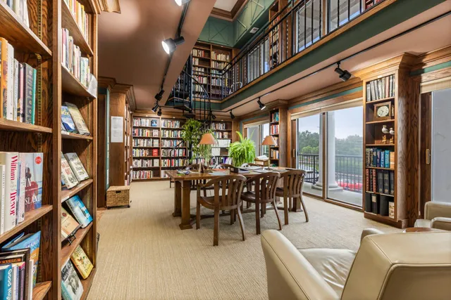 $239,900 | 1666 Coffman Street, Unit 101, Falcon Heights, MN 55108