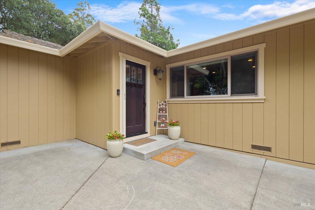 8030 Elphick Road Sebastopol, CA 95472 - Photo 2 of 50