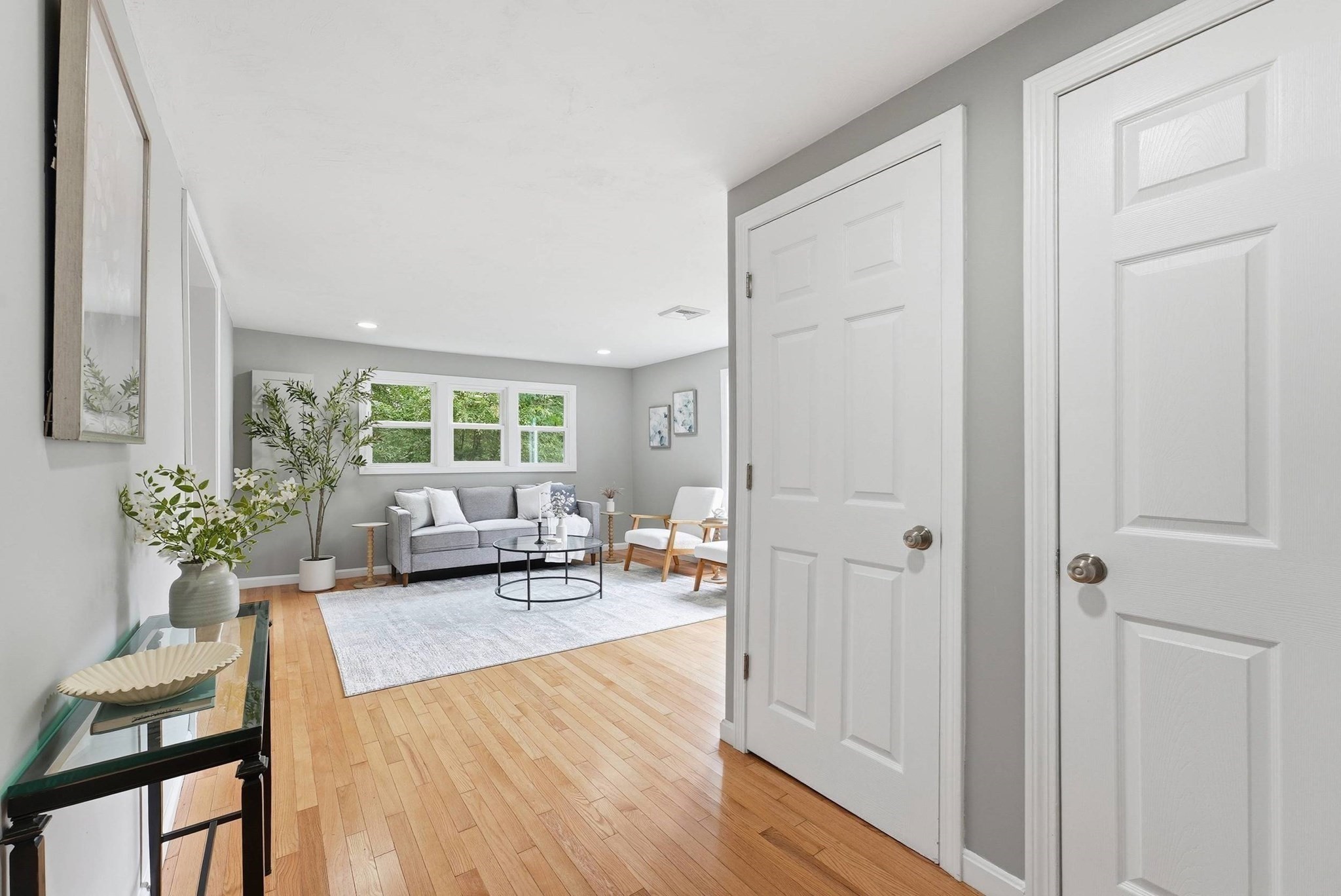 49 Harrington Road Charlton, MA 01507 - Photo 7 of 34 Gallery Image 7