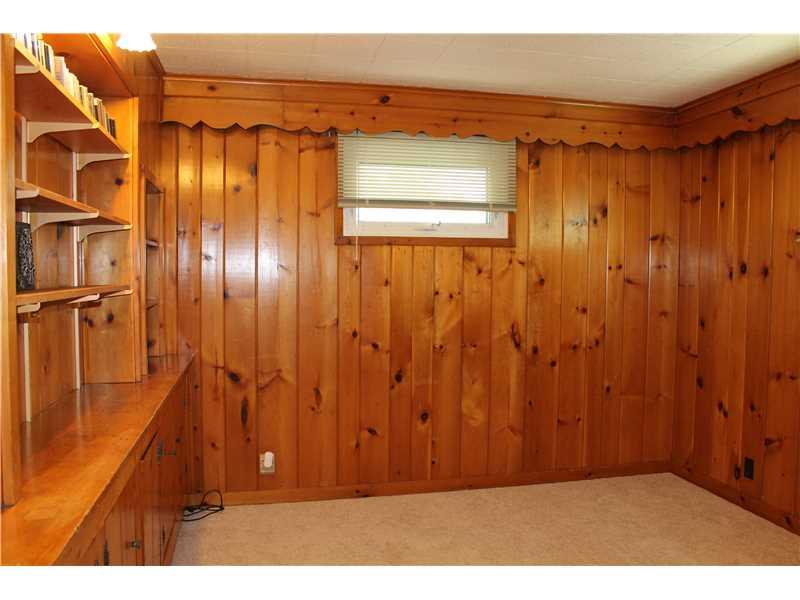 11 Hilltop Road Wickhaven, PA 15492 - Photo 11 of 25 Den.