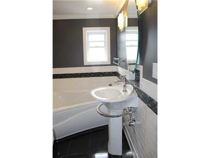 11 Hilltop Road Wickhaven, PA 15492 - Photo 16 of 25 Full Bath.