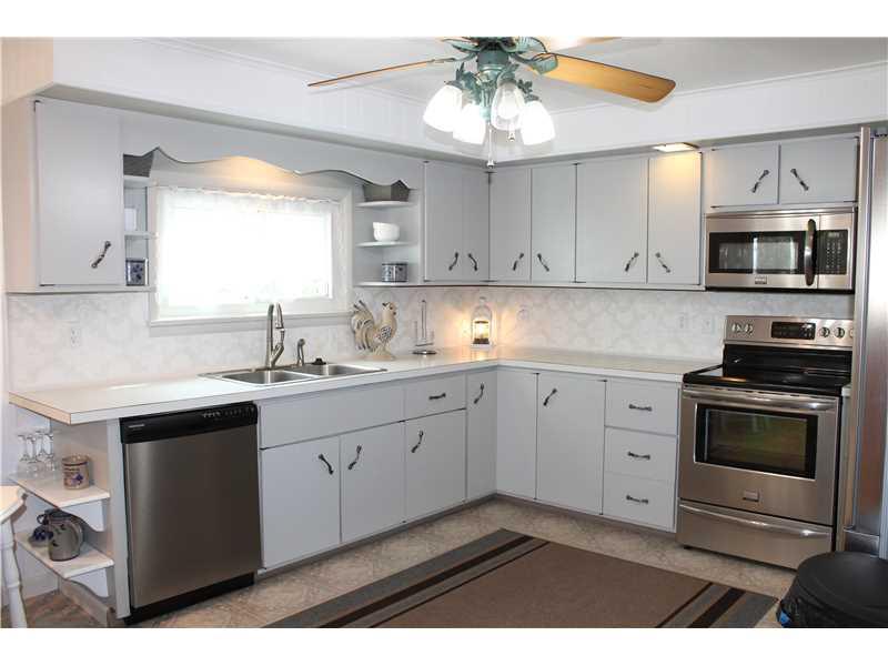 11 Hilltop Road Wickhaven, PA 15492 - Photo 3 of 25 Kitchen.