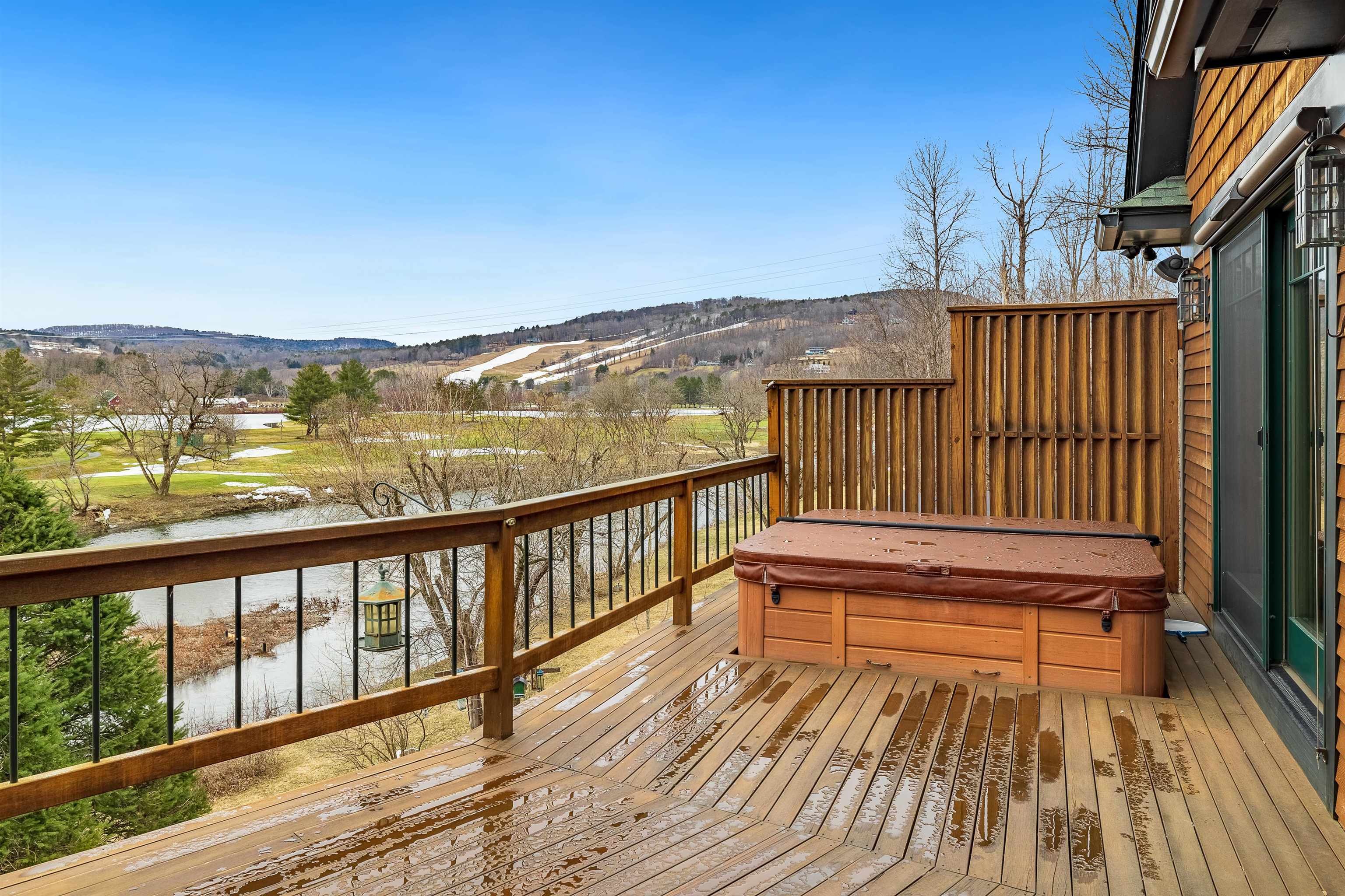 2346 Quechee Main Street Hartford, VT 05059 - Photo 23 of 40