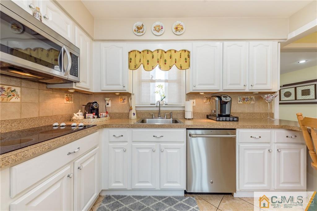 1081 Elker Road Union, NJ 07083 - Photo 11 of 28 Gallery Image 11