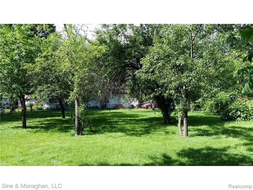 4262 Taft Road Algonac, MI 48001 - Photo 7 of 45 7.jpg