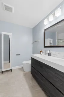 $749,900 | 8 Rob Road, Mount Prospect, IL 60056