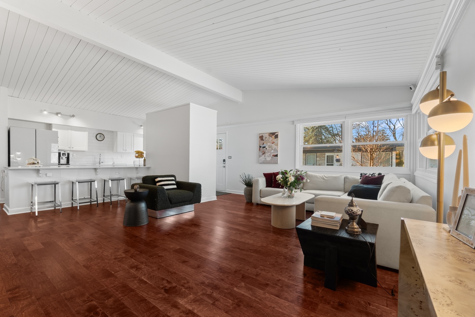 8 Rob Road Mount Prospect, IL 60056 - Photo 5 of 42