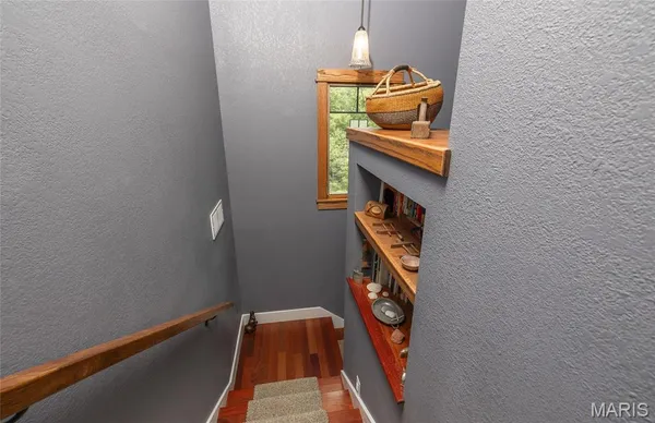 $490,000 | 12715 State Hwy T, Newburg, MO 65550