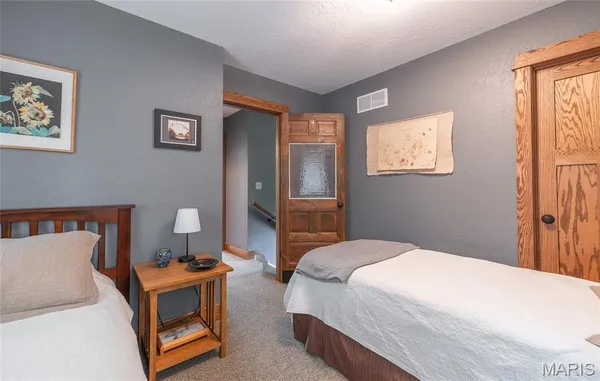 $490,000 | 12715 State Hwy T, Newburg, MO 65550