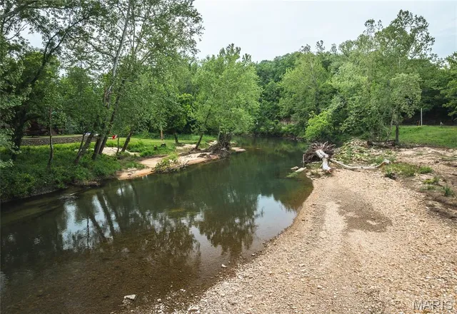 $490,000 | 12715 State Hwy T, Newburg, MO 65550