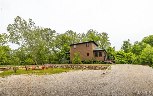 $490,000 | 12715 State Hwy T, Newburg, MO 65550