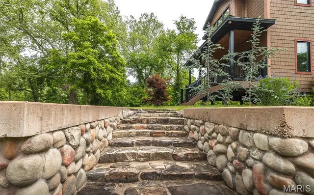 $490,000 | 12715 State Hwy T, Newburg, MO 65550