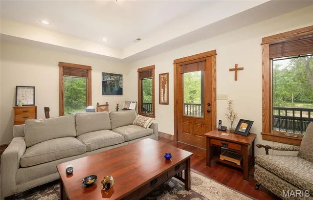 $490,000 | 12715 State Hwy T, Newburg, MO 65550