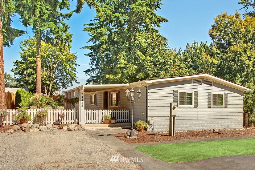 22452 Military Road South SeaTac, WA 98198 - Photo 2 of 18 Gallery Image 2