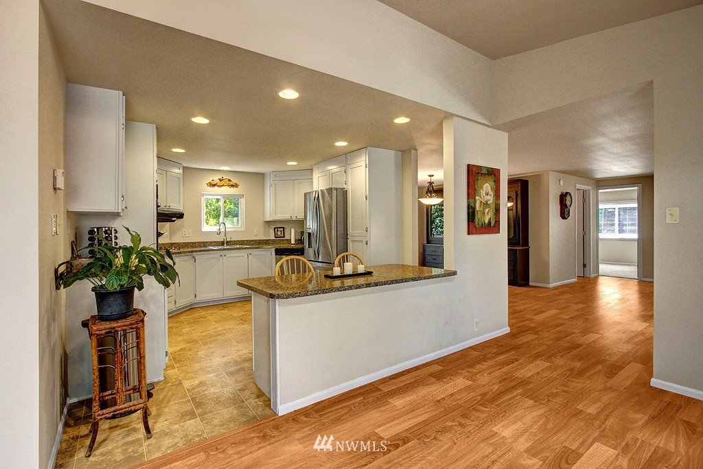 22452 Military Road South SeaTac, WA 98198 - Photo 11 of 18 Gallery Image 11