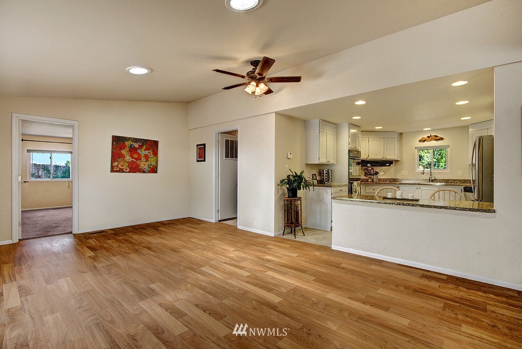 22452 Military Road South SeaTac, WA 98198 - Photo 12 of 18 Gallery Image 12
