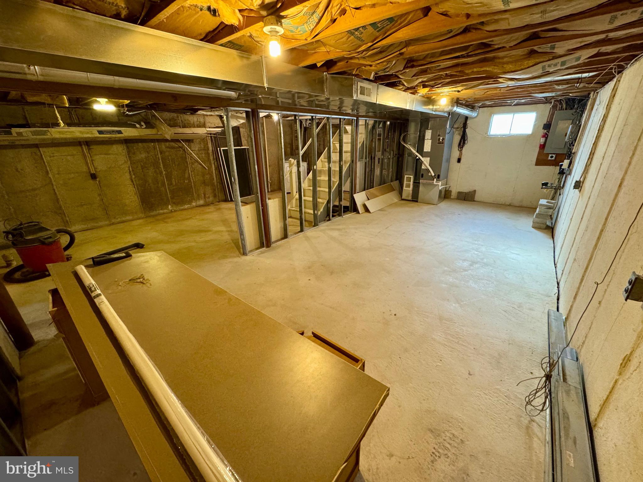 11 Locke Court Newark, DE 19702 - Photo 19 of 28 Basement