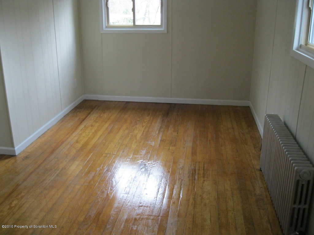 1100 Rear Springbrook Street Pittston, PA 18641 - Photo 6 of 12 Gallery Image 6
