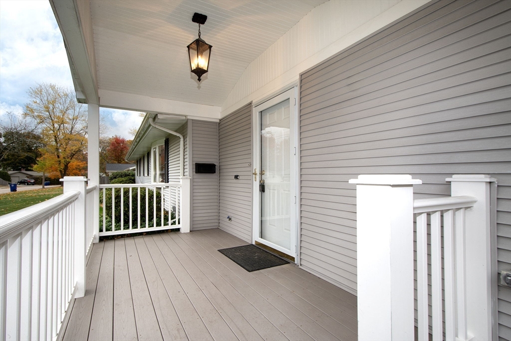 42 Spring Street Braintree, MA 02184 - Photo 3 of 33 Gallery Image 3