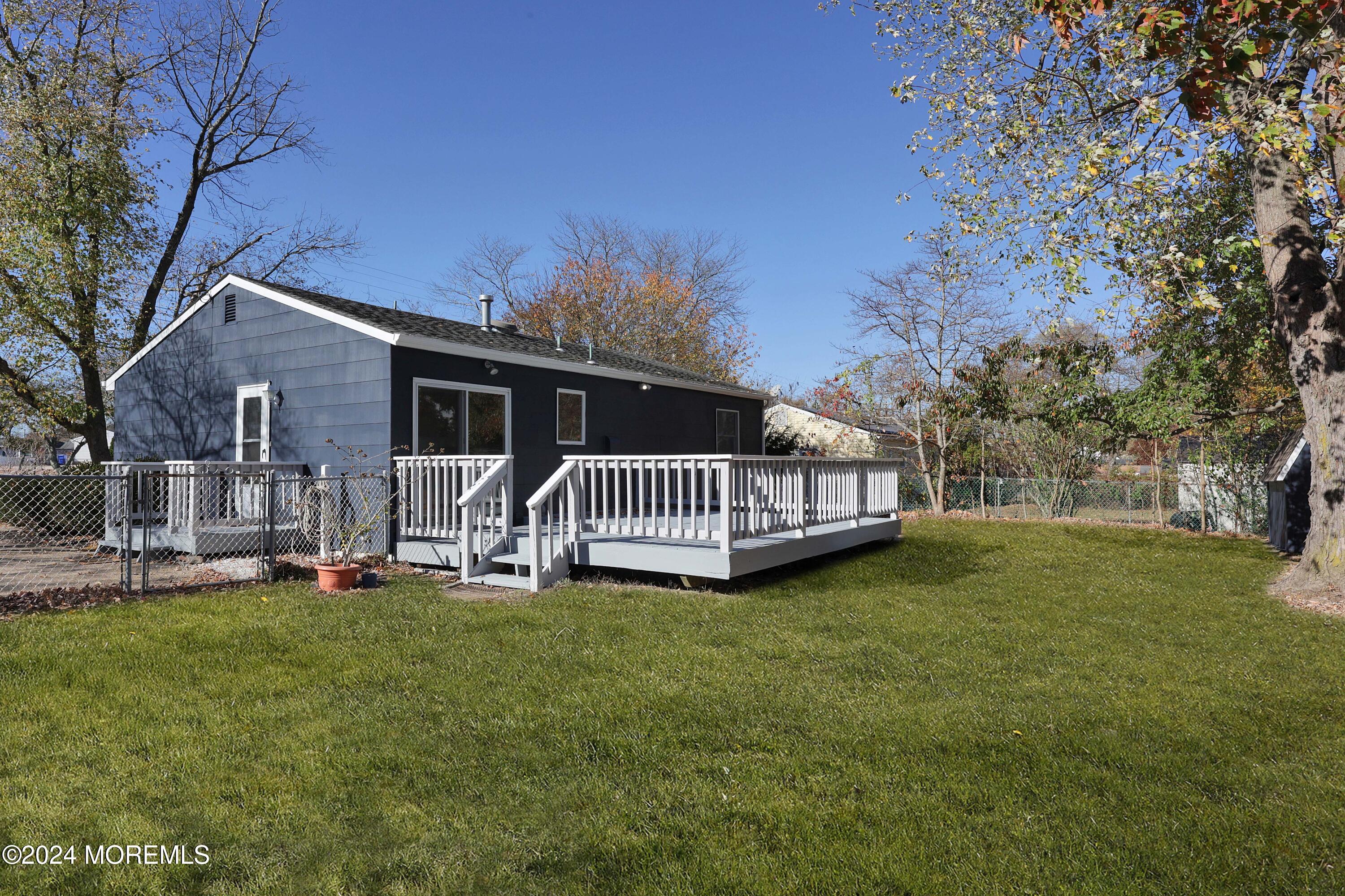 893 Harrison Road Toms River, NJ 08753 - Photo 13 of 33 758A1934_5_6_7_8