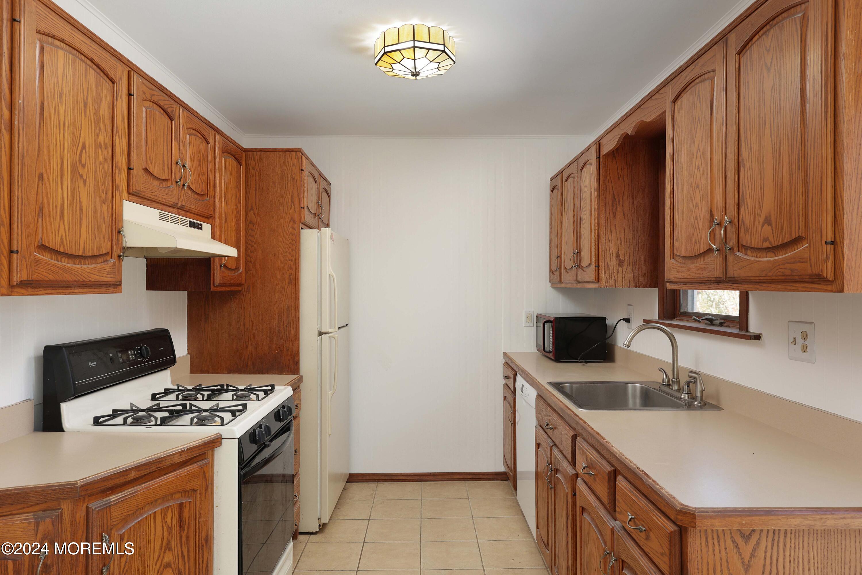 893 Harrison Road Toms River, NJ 08753 - Photo 23 of 33 758A2012
