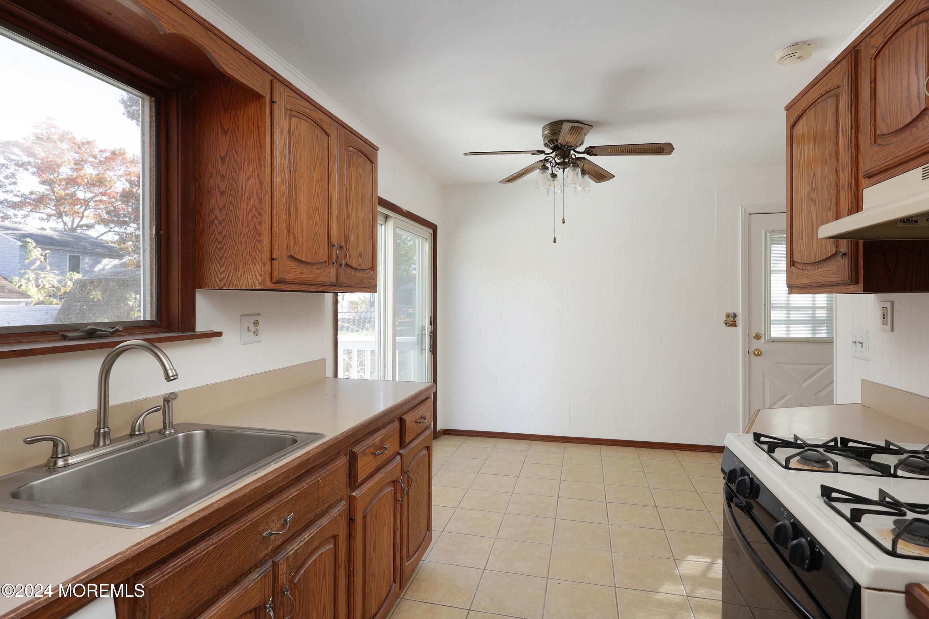 893 Harrison Road Toms River, NJ 08753 - Photo 25 of 33 758A2023