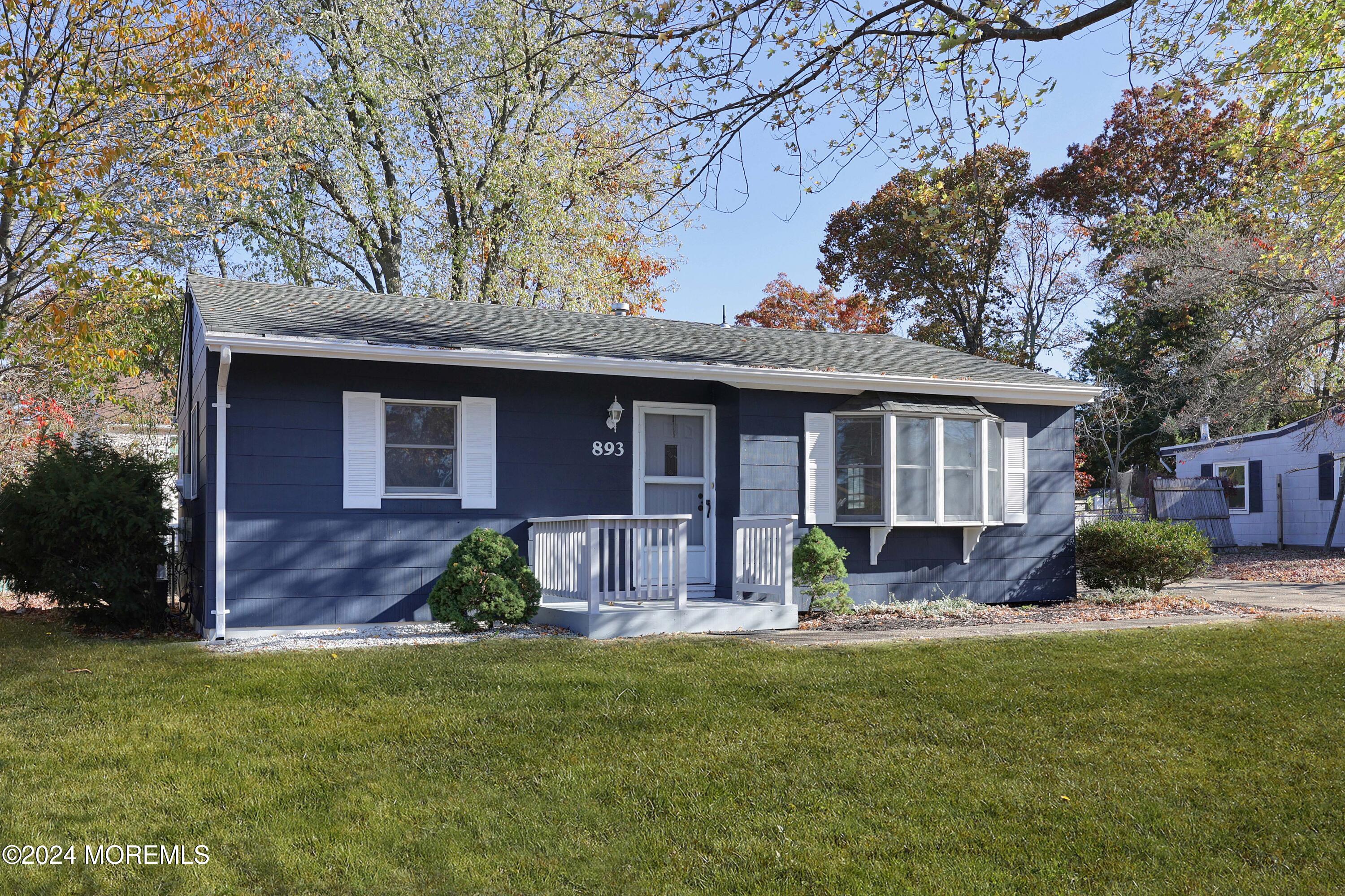 893 Harrison Road Toms River, NJ 08753 - Photo 7 of 33 758A1904_5_6_7_8