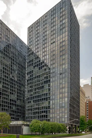 $4,500 | 910 North Lake Shore Drive, Unit 2519, Chicago, IL 60611